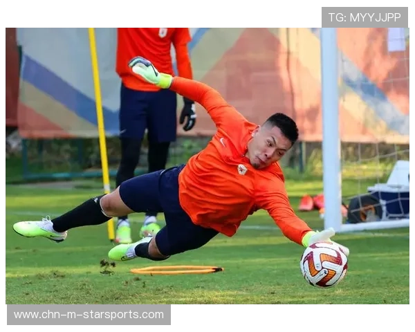 国家队长召开球员座谈会 强化队内沟通机制，球队队长讲话