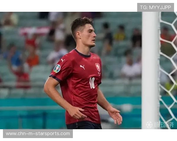 希克：守住了防线，胜利自然来到我们这边，希克_守住了防线,胜利自然来到我们这边英文