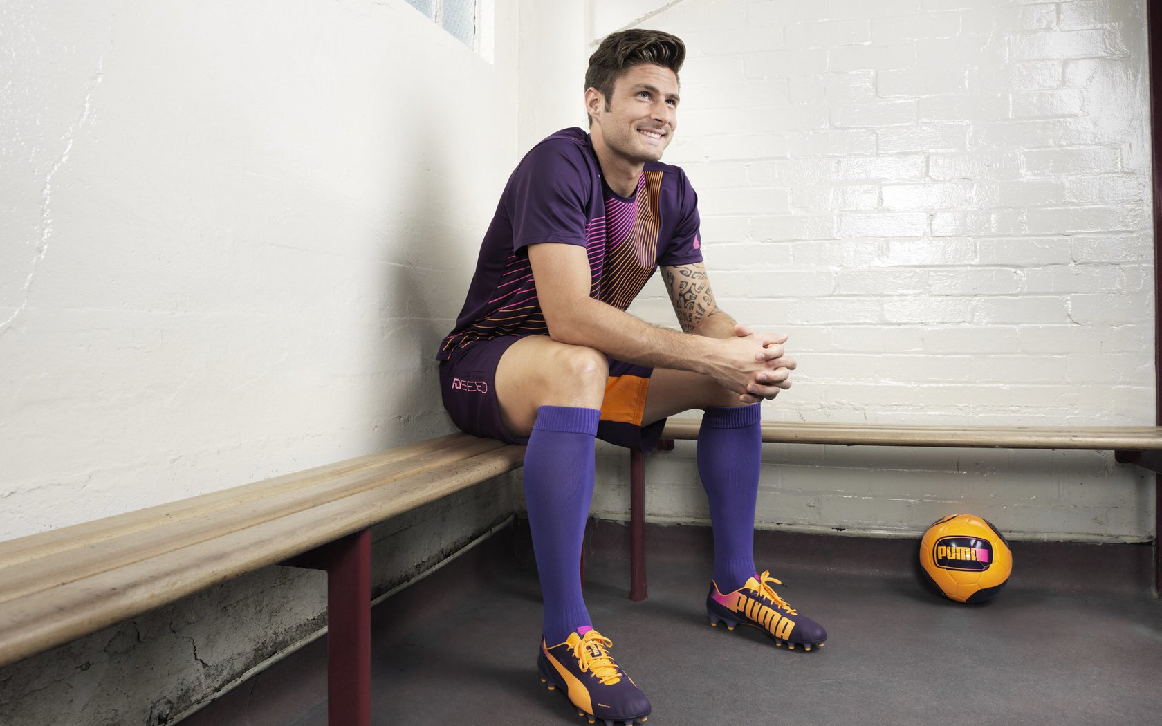 俱乐部在球队管理上引入体育总监制度,体育俱乐部管理的主要内容包括哪些方面